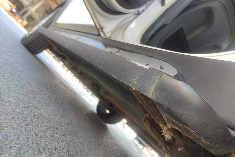 Used Hyundai Tucson 2015 1.6T Dual-Clutch Two-Wheel-Drive Smart Model Left Side Sill