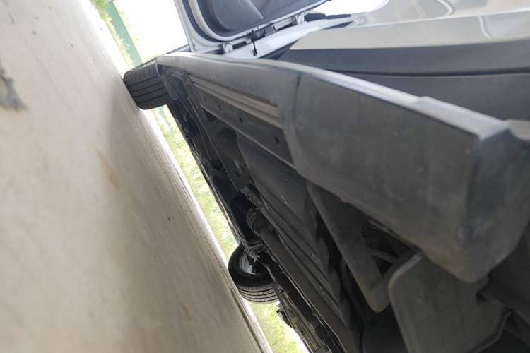 Used Hyundai Tucson 2015 1.6T Dual-Clutch Two-Wheel-Drive Smart Model Left Side Sill