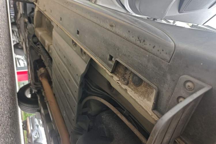 Used Hyundai Tucson 2015 1.6T Dual-Clutch Two-Wheel-Drive Smart Model Left Side Sill