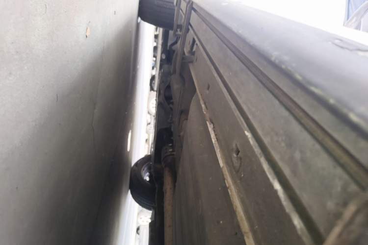 Used Hyundai Tucson 2015 1.6T Dual-Clutch Two-Wheel-Drive Smart Model Left Side Sill