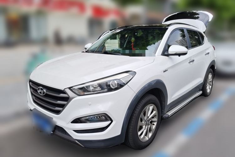 Used Hyundai Tucson 2015 1.6T Dual-Clutch Two-Wheel-Drive Smart Model Guazi used car, China used car export, Used car for sale, Used cars, Cheapest cars for sale