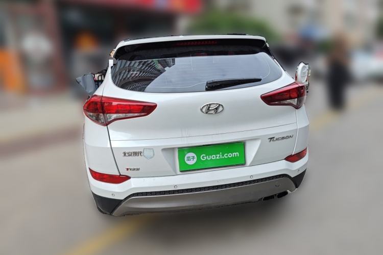 Used Hyundai Tucson 2015 1.6T Dual-Clutch Two-Wheel-Drive Smart Model Rear