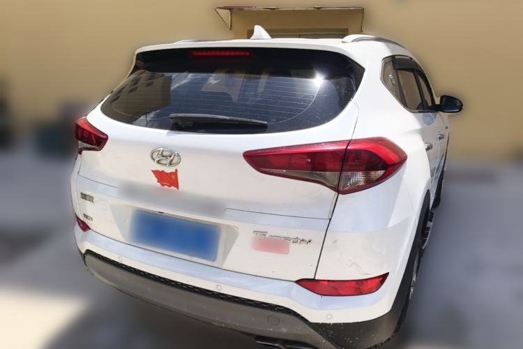 Used Hyundai Tucson 2015 1.6T Dual-Clutch Two-Wheel-Drive Smart Model Rear