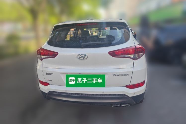 Used Hyundai Tucson 2015 1.6T Dual-Clutch Two-Wheel-Drive Smart Model Rear