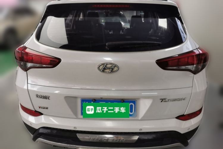 Used Hyundai Tucson 2015 1.6T Dual-Clutch Two-Wheel-Drive Smart Model Rear