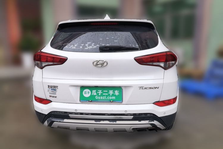 Used Hyundai Tucson 2015 1.6T Dual-Clutch Two-Wheel-Drive Smart Model Rear