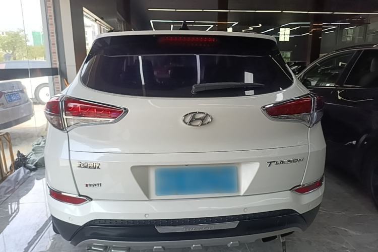 Used Hyundai Tucson 2015 1.6T Dual-Clutch Two-Wheel-Drive Leading Model Rear