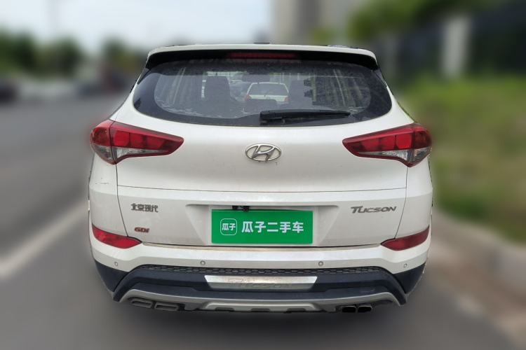 Used Hyundai Tucson 2015 2.0L Automatic Two-Wheel Drive Smart Version Rear