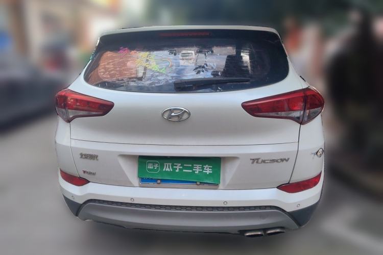 Used Hyundai Tucson 2015 1.6T Dual-Clutch Two-Wheel-Drive Smart Model Rear