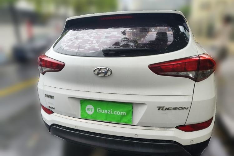 Used Hyundai Tucson 2015 1.6T Dual-Clutch Two-Wheel-Drive Smart Model Rear