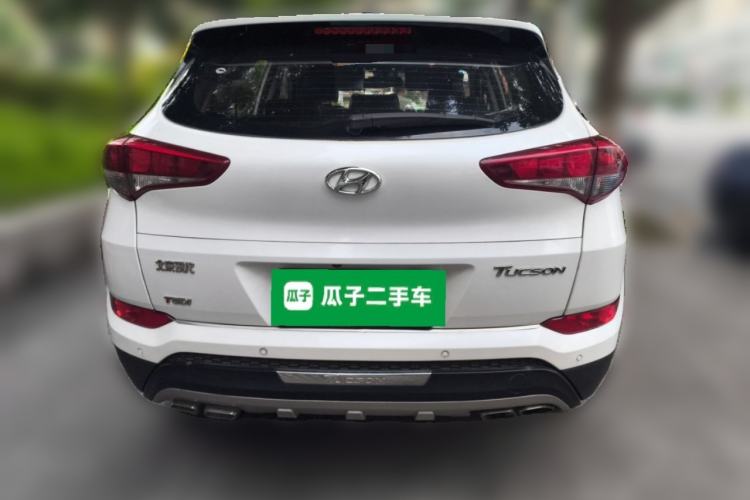 Used Hyundai Tucson 2015 1.6T Dual-Clutch Two-Wheel-Drive Smart Model Rear