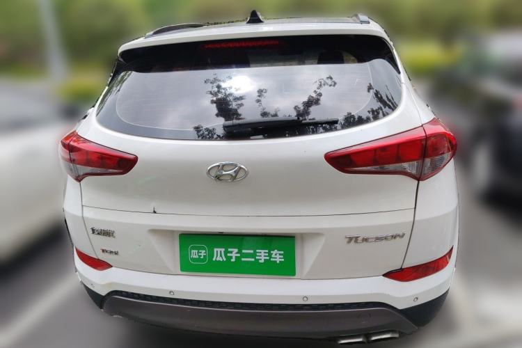Used Hyundai Tucson 2015 1.6T Dual-Clutch Two-Wheel-Drive Smart Model Rear