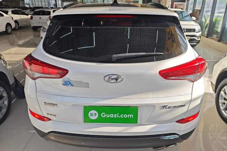 Used Hyundai Tucson 2015 1.6T Dual-Clutch Two-Wheel-Drive Smart Model Rear