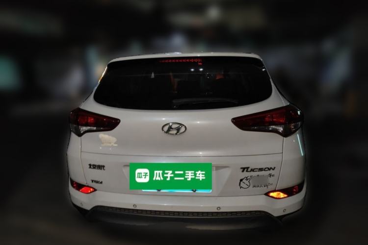Used Hyundai Tucson 2015 1.6T Dual-Clutch Two-Wheel-Drive Smart Model Rear