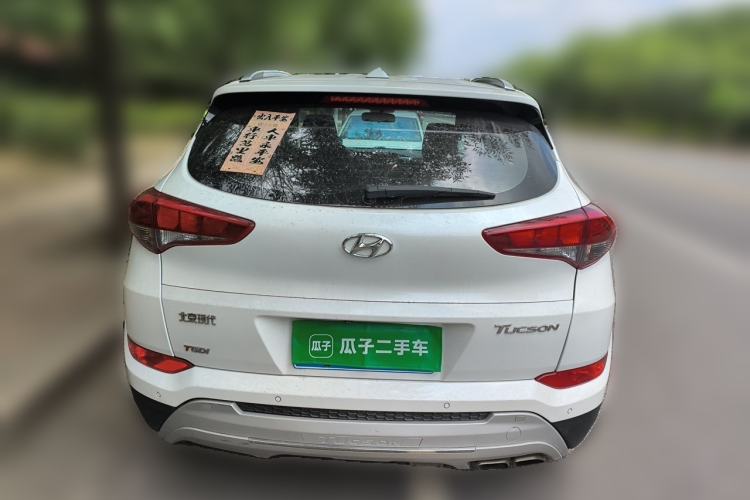 Used Hyundai Tucson 2015 1.6T Dual-Clutch Two-Wheel-Drive Smart Model Rear