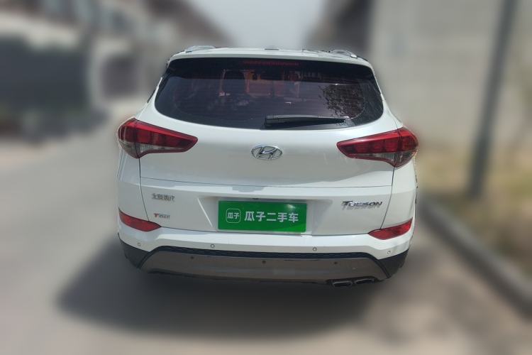 Used Hyundai Tucson 2015 1.6T Dual-Clutch Two-Wheel-Drive Smart Model Rear