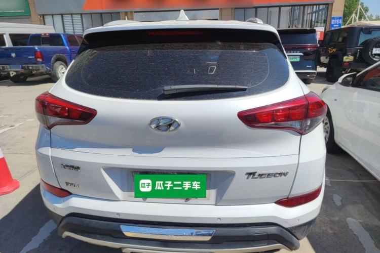 Used Hyundai Tucson 2015 1.6T Dual-Clutch Two-Wheel-Drive Smart Model Rear