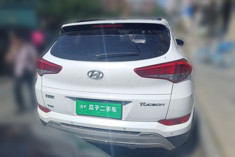 Used Hyundai Tucson 2015 1.6T Dual-Clutch Two-Wheel-Drive Smart Model Rear