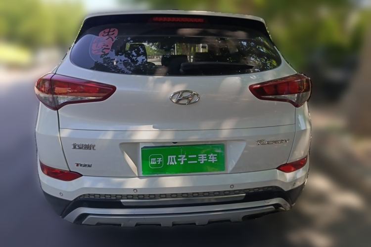 Used Hyundai Tucson 2015 1.6T Dual-Clutch Two-Wheel-Drive Smart Model Rear