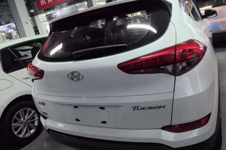Used Hyundai Tucson 2015 1.6T Dual-Clutch Two-Wheel-Drive Leading Model Rear