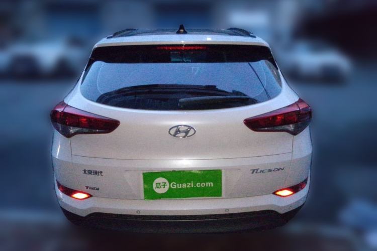 Used Hyundai Tucson 2015 1.6T Dual-Clutch Two-Wheel-Drive Smart Model Rear