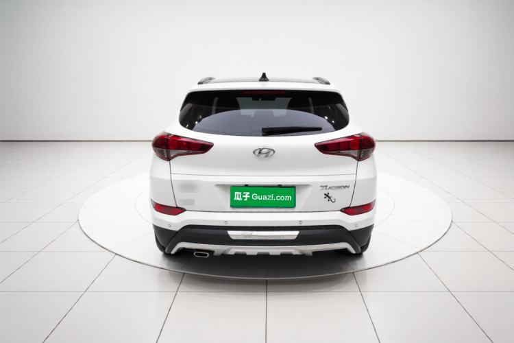 Used Hyundai Tucson 2015 1.6T Dual-Clutch Two-Wheel-Drive Leading Model Rear