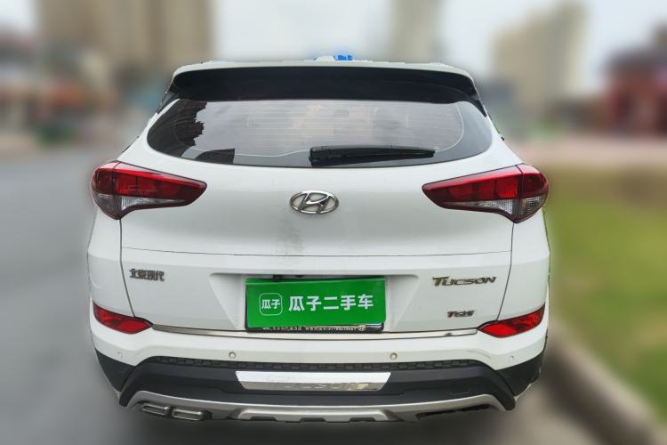 Used Hyundai Tucson 2015 1.6T Dual-Clutch Two-Wheel-Drive Smart Model Rear