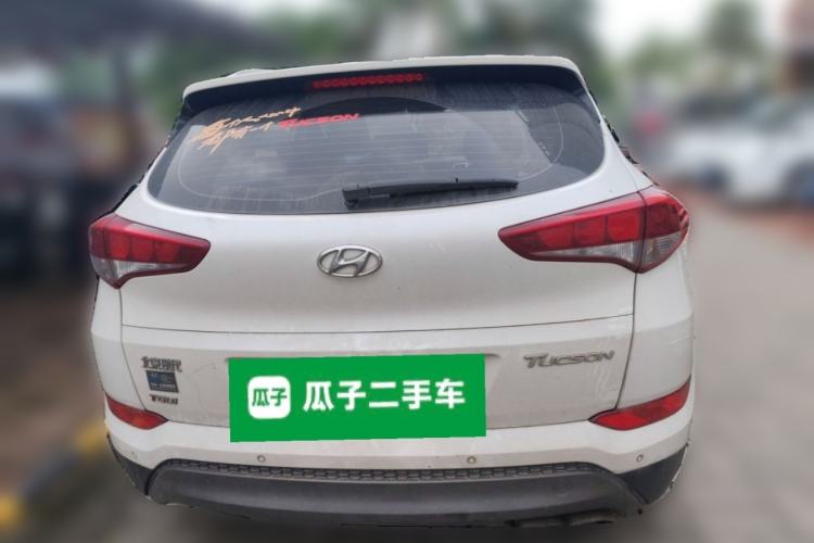Used Hyundai Tucson 2015 1.6T Dual-Clutch Two-Wheel-Drive Smart Model Rear