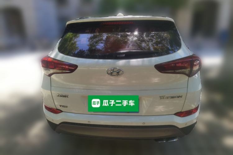 Used Hyundai Tucson 2015 1.6T Dual-Clutch Two-Wheel-Drive Smart Model Rear