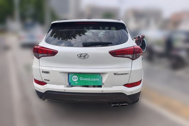 Used Hyundai Tucson 2015 1.6T Dual-Clutch Two-Wheel-Drive Smart Model Rear