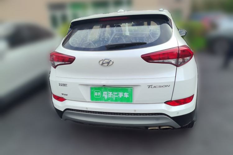 Used Hyundai Tucson 2015 1.6T Dual-Clutch Two-Wheel-Drive Smart Model Rear