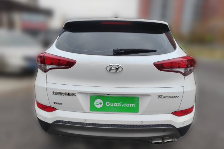 Used Hyundai Tucson 2015 1.6T Dual-Clutch Two-Wheel-Drive Smart Model Rear