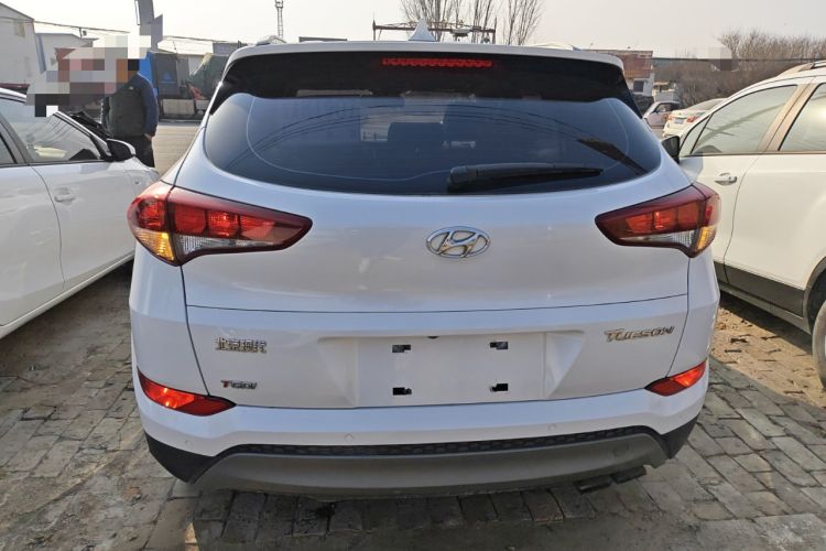 Used Hyundai Tucson 2015 1.6T Dual-Clutch Two-Wheel-Drive Smart Model Rear