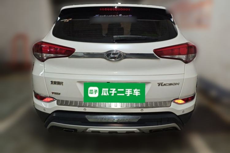Used Hyundai Tucson 2015 1.6T Dual-Clutch Two-Wheel-Drive Smart Model Rear