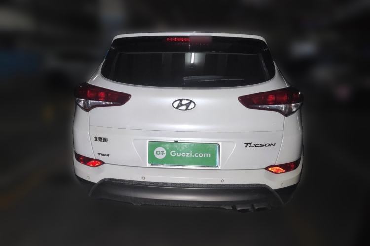 Used Hyundai Tucson 2015 1.6T Dual-Clutch Two-Wheel-Drive Smart Model Rear