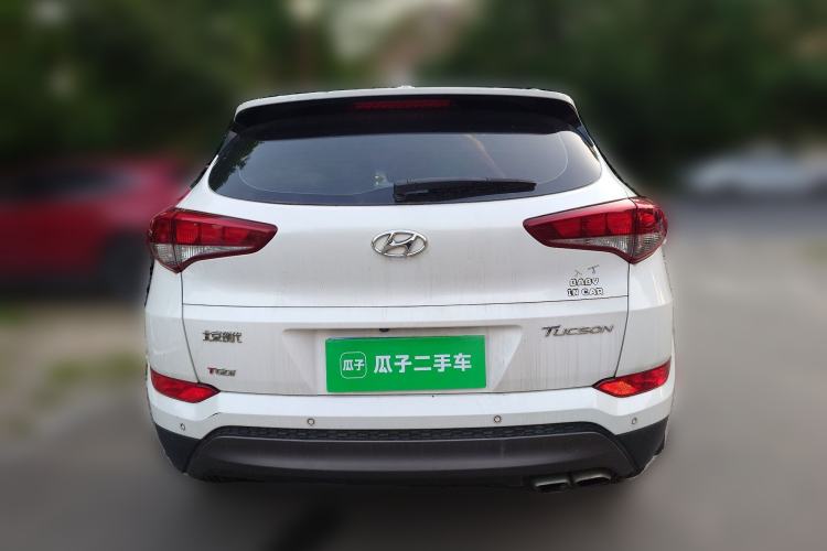 Used Hyundai Tucson 2015 1.6T Dual-Clutch Two-Wheel-Drive Smart Model Rear