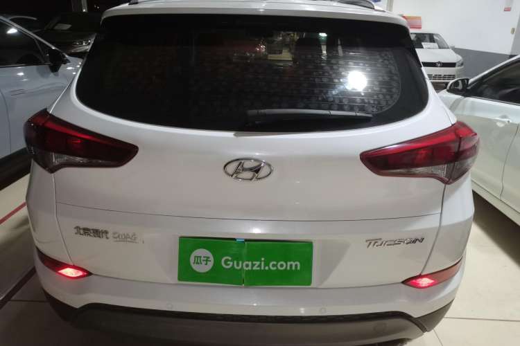 Used Hyundai Tucson 2015 1.6T Dual-Clutch Two-Wheel-Drive Smart Model Rear