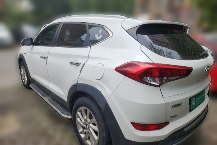 Used Hyundai Tucson 2015 1.6T Dual-Clutch Two-Wheel-Drive Smart Model Rear Left 45 Deg