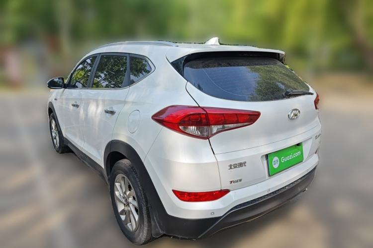 Used Hyundai Tucson 2015 1.6T Dual-Clutch Two-Wheel-Drive Smart Model Rear Left 45 Deg