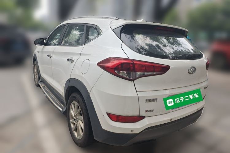 Used Hyundai Tucson 2015 1.6T Dual-Clutch Two-Wheel-Drive Smart Model Rear Left 45 Deg