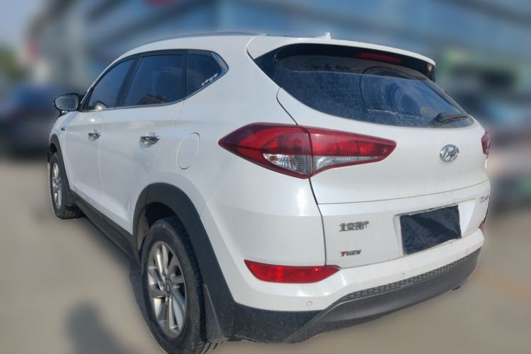 Used Hyundai Tucson 2015 1.6T Dual-Clutch Two-Wheel-Drive Smart Model Rear Left 45 Deg