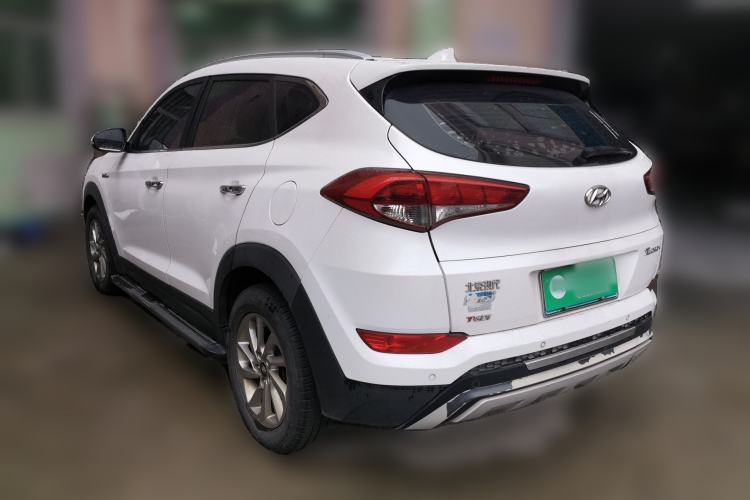 Used Hyundai Tucson 2015 1.6T Dual-Clutch Two-Wheel-Drive Smart Model Rear Left 45 Deg