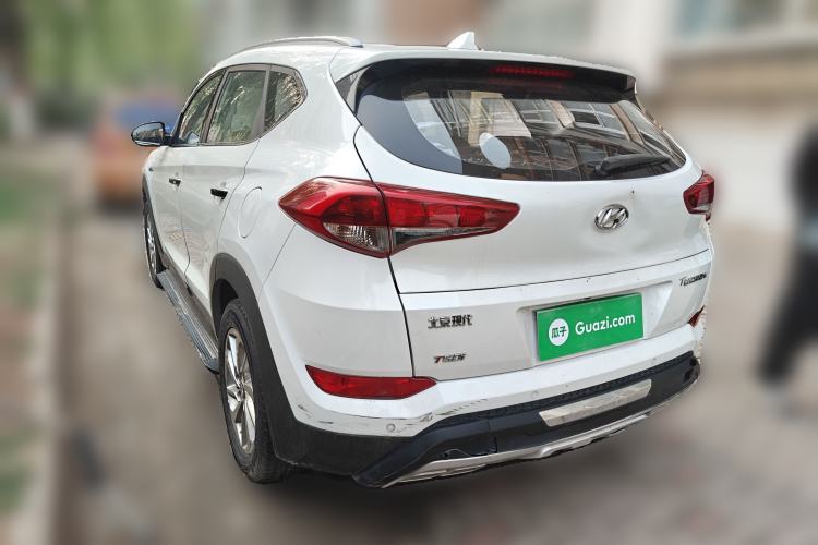 Used Hyundai Tucson 2015 1.6T Dual-Clutch Two-Wheel-Drive Smart Model Rear Left 45 Deg