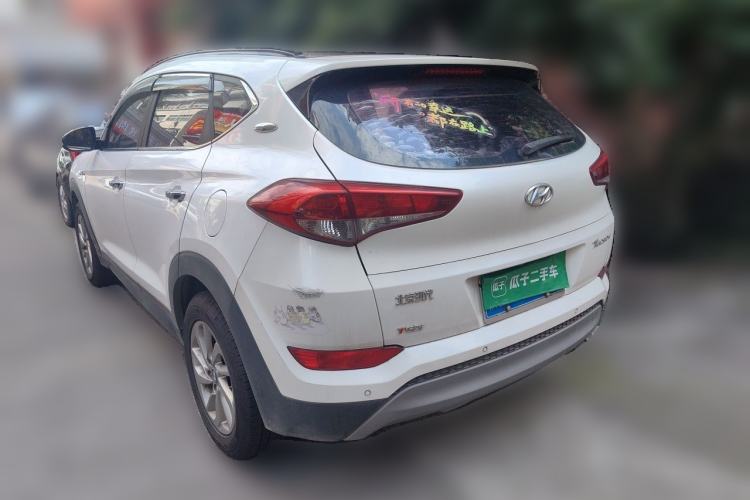 Used Hyundai Tucson 2015 1.6T Dual-Clutch Two-Wheel-Drive Smart Model Rear Left 45 Deg