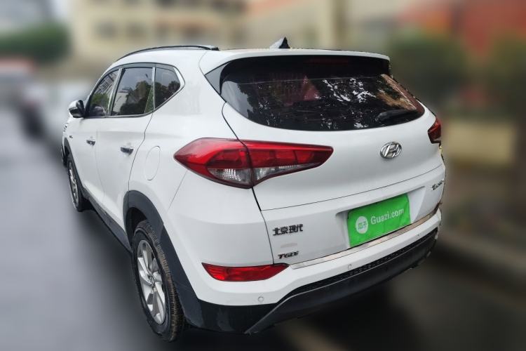 Used Hyundai Tucson 2015 1.6T Dual-Clutch Two-Wheel-Drive Smart Model Rear Left 45 Deg