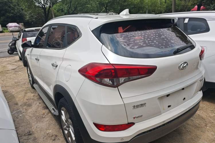 Used Hyundai Tucson 2015 1.6T Dual-Clutch Two-Wheel-Drive Smart Model Rear Left 45 Deg