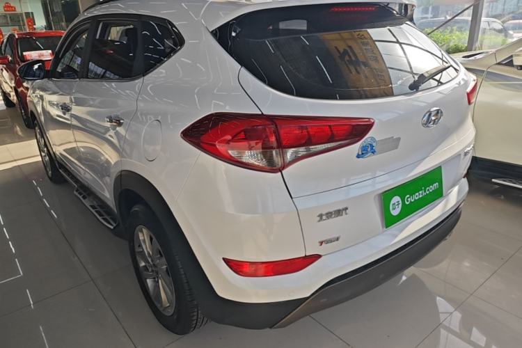 Used Hyundai Tucson 2015 1.6T Dual-Clutch Two-Wheel-Drive Smart Model Rear Left 45 Deg