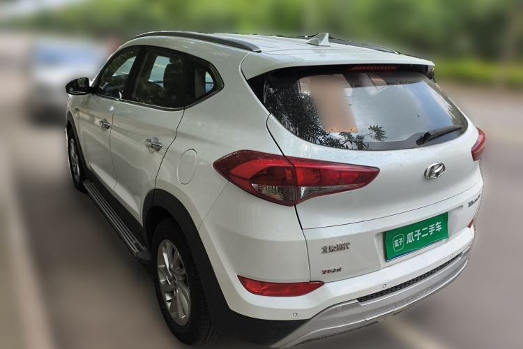 Used Hyundai Tucson 2015 1.6T Dual-Clutch Two-Wheel-Drive Smart Model Rear Left 45 Deg