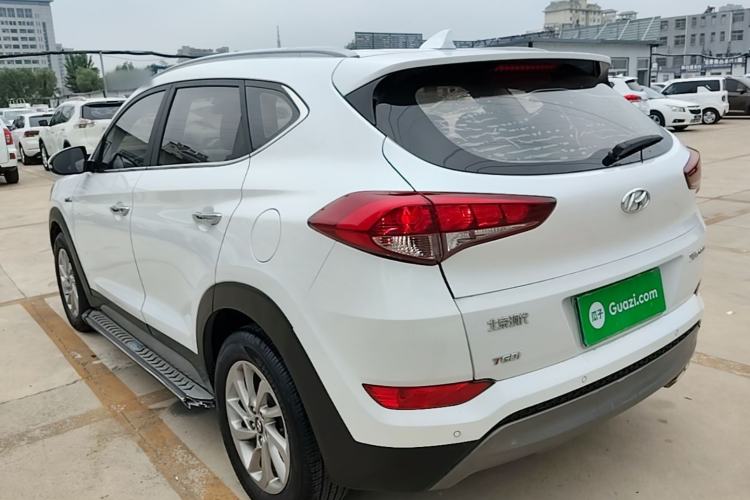 Used Hyundai Tucson 2015 1.6T Dual-Clutch Two-Wheel-Drive Smart Model Rear Left 45 Deg