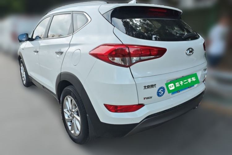 Used Hyundai Tucson 2015 1.6T Dual-Clutch Two-Wheel-Drive Smart Model Rear Left 45 Deg